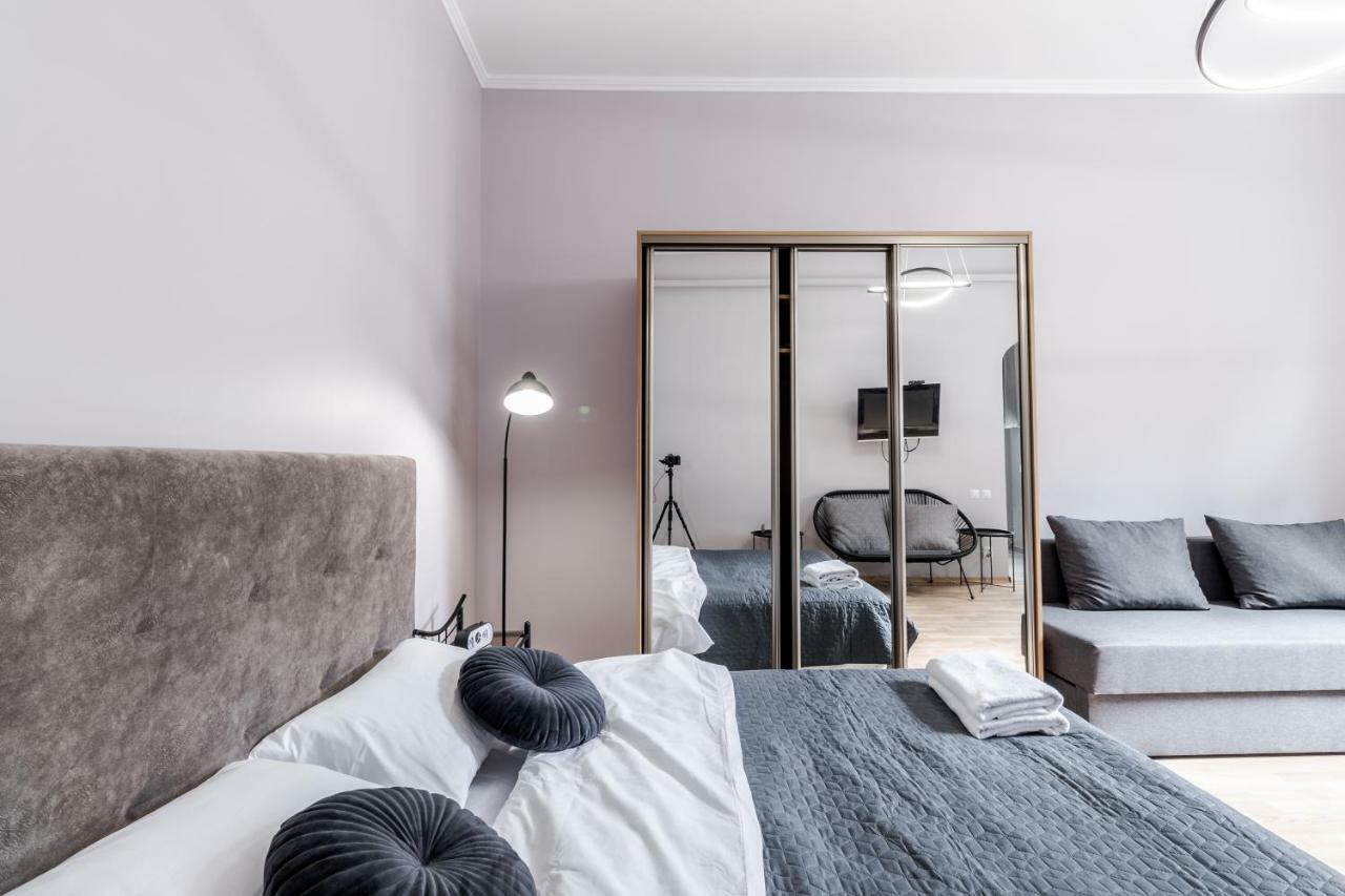 לבוב Midwheel Apartment 9 מראה חיצוני תמונה